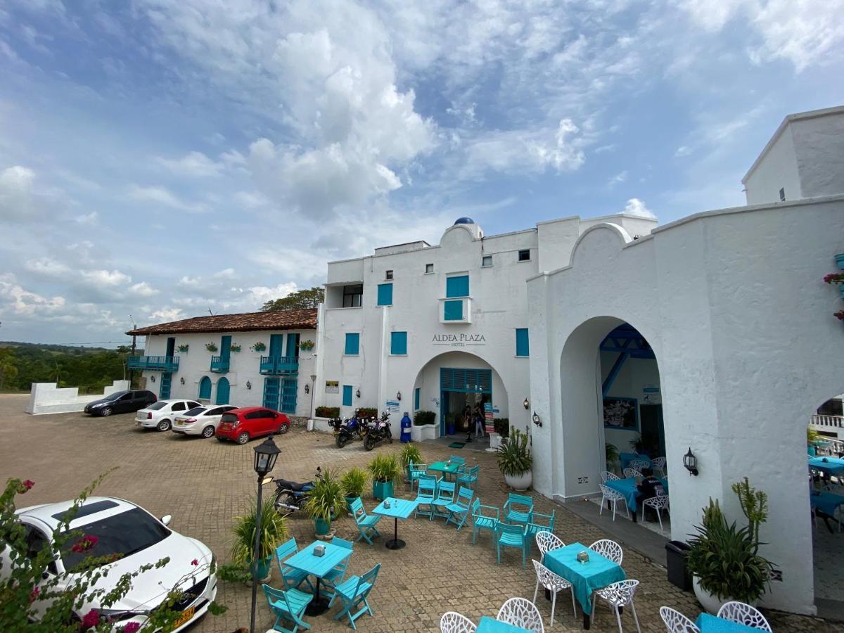 Hotel Aldea Plaza Doradal Buitenkant foto